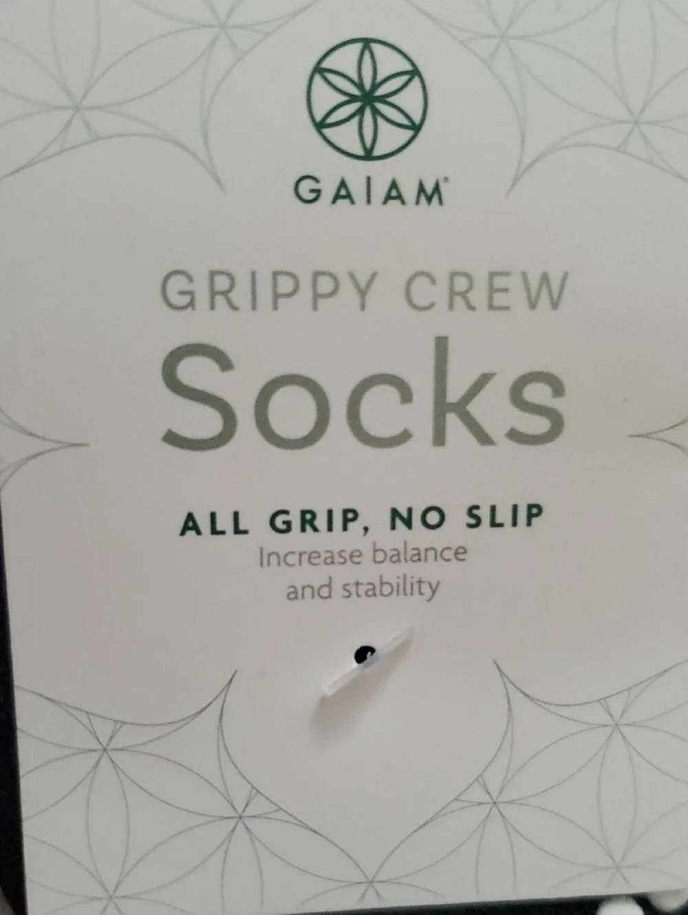 GAIAM Black & White Grippy Crew Socks - 2-Pack